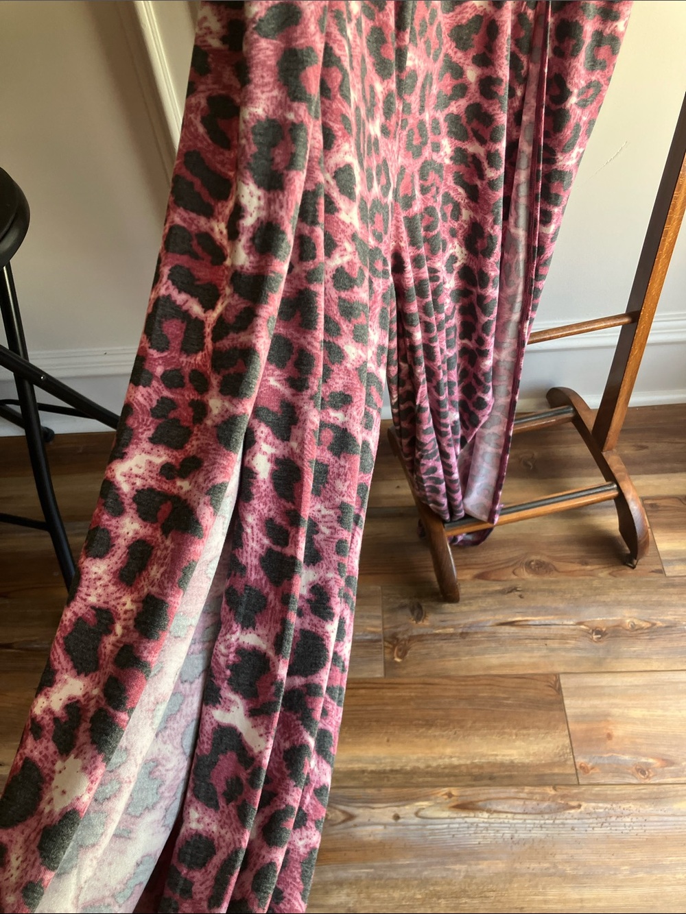 Zenana Outfitters Leopard Print Harem Style Jogger Pants. Bought new on July 26. - Picture 6 of 6